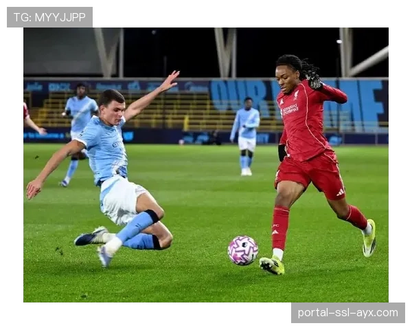 利物浦青训考迪500场里程碑战受伤，门线救险后送医无大碍